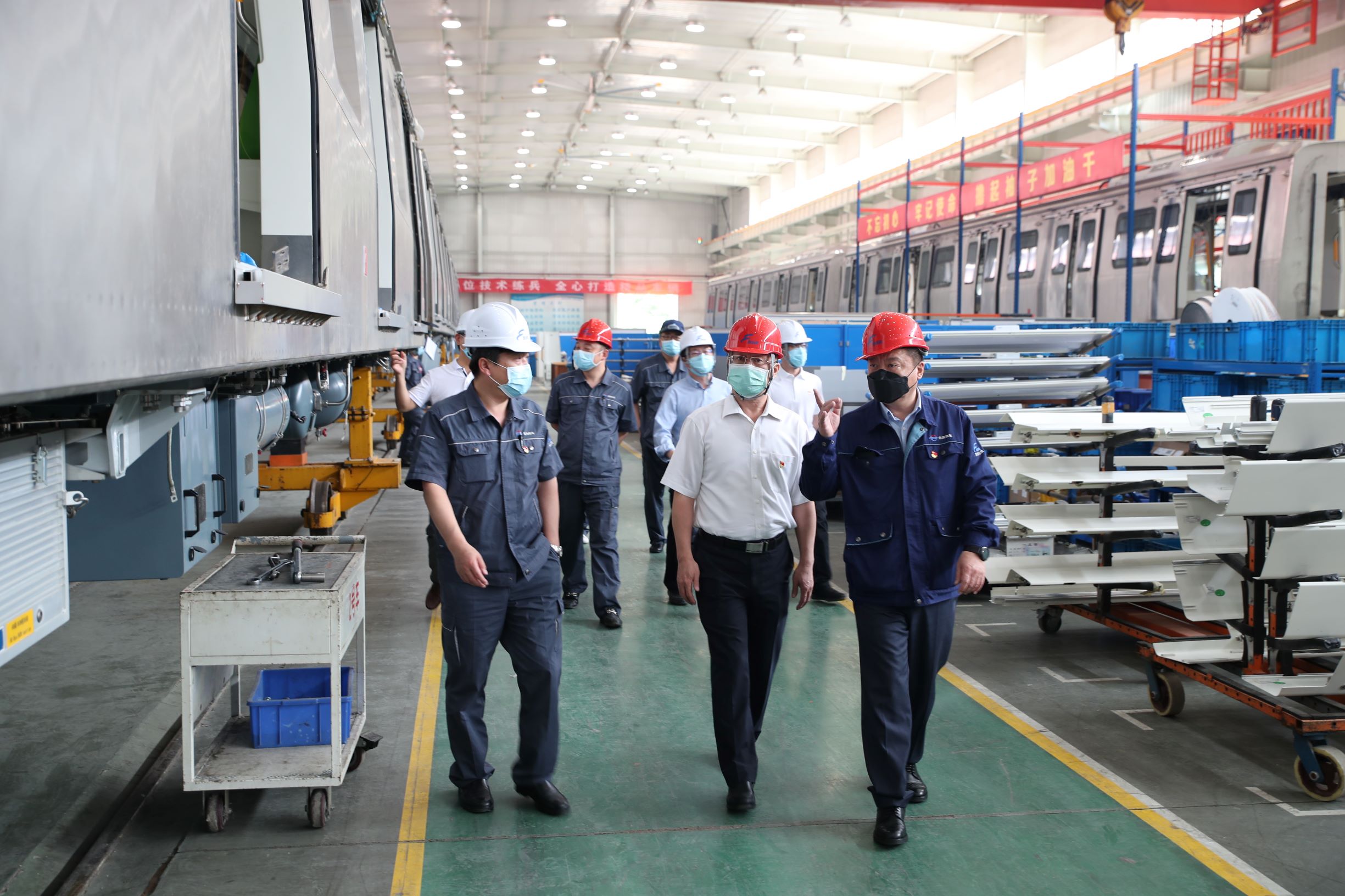 關繼發(fā)同志現場指導，京車公司圓滿完成“兩會”服務保障任務